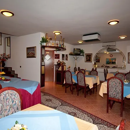 Klara Bed & Breakfast