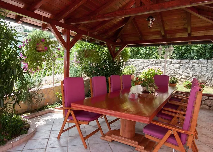 Frühstückspension Klara 3*