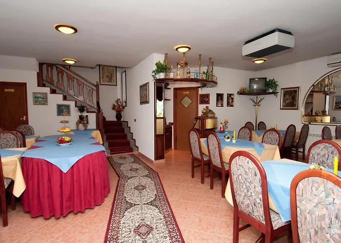 Klara Frühstückspension Ičići